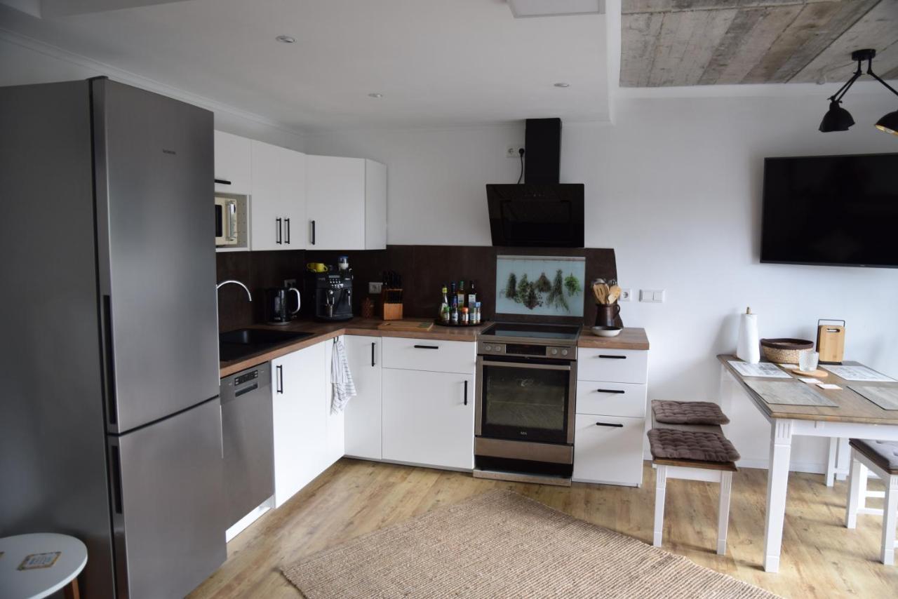 Haus Sonnenweg 6 Auf Der Sonnenseite Im Westerwald Höhr-Grenzhausen Extérieur photo
