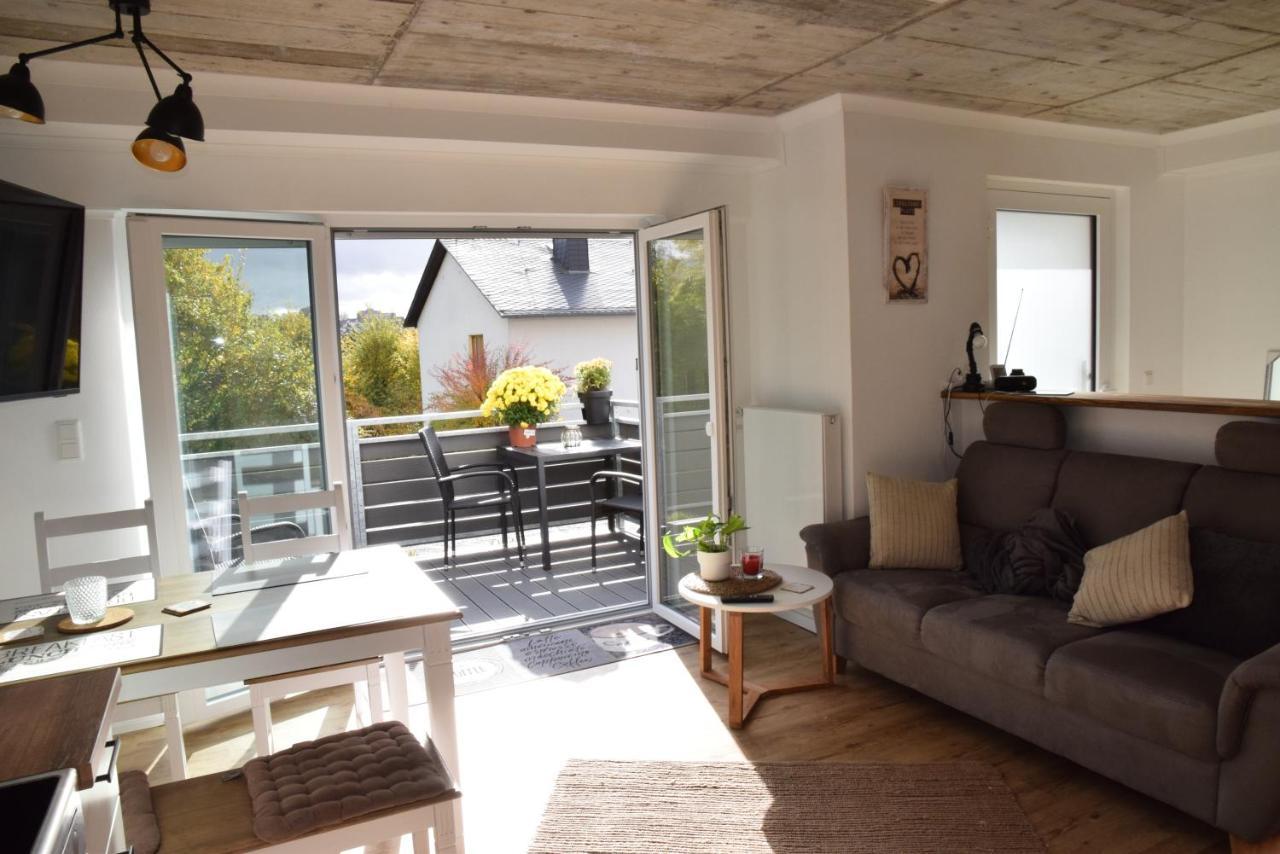 Haus Sonnenweg 6 Auf Der Sonnenseite Im Westerwald Höhr-Grenzhausen Extérieur photo