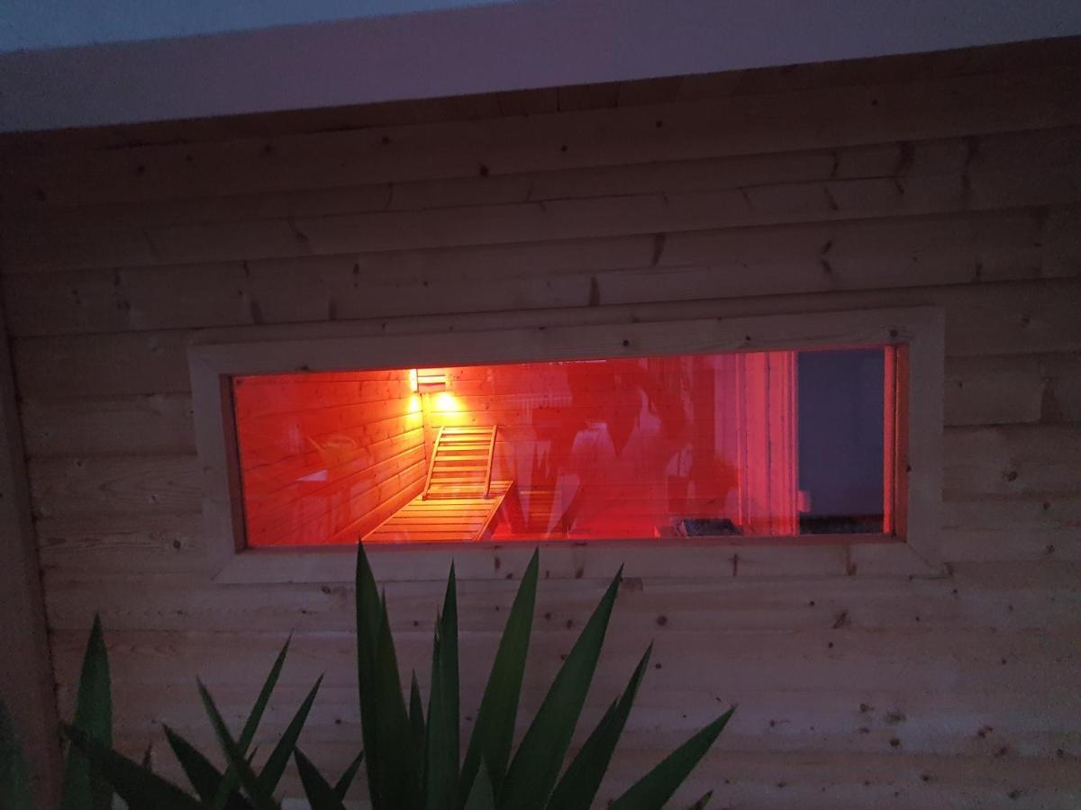 Haus Sonnenweg 6 Auf Der Sonnenseite Im Westerwald Höhr-Grenzhausen Extérieur photo
